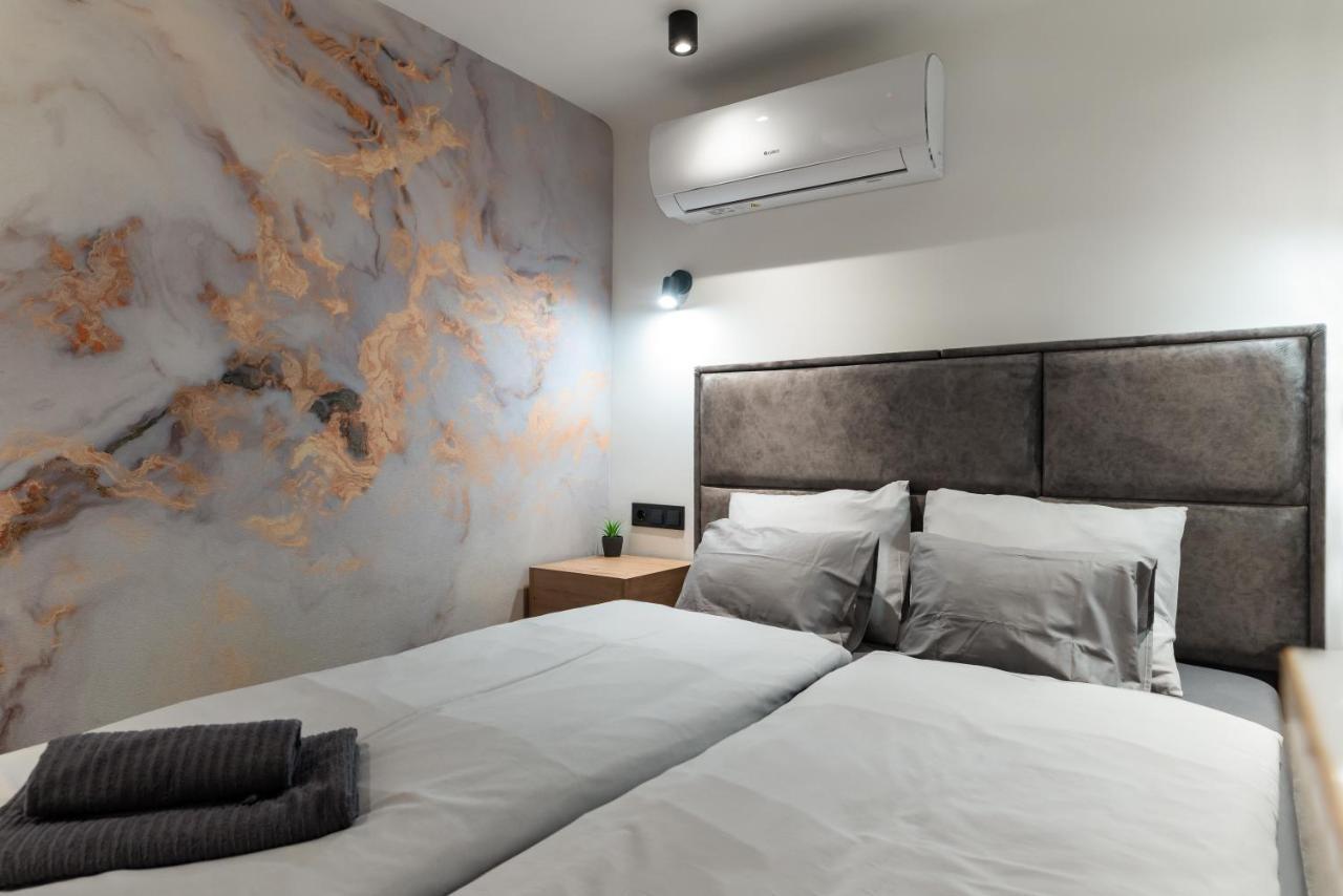 Downtown Luxury By Stlcz With 2 Bathrooms Budapest Exterior foto